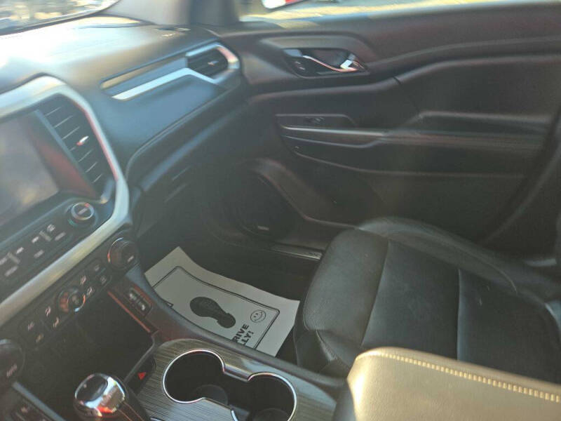 2019 GMC Acadia SLT-1