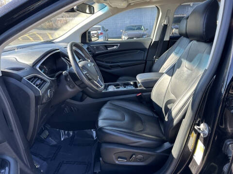 2019 Ford Edge Titanium