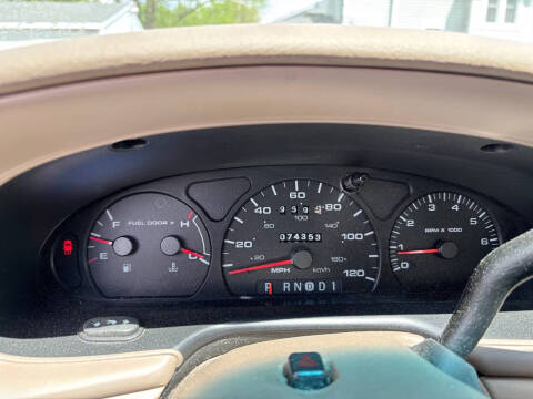 2003 Ford Taurus SES