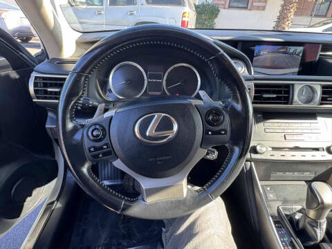 2016 Lexus IS 300