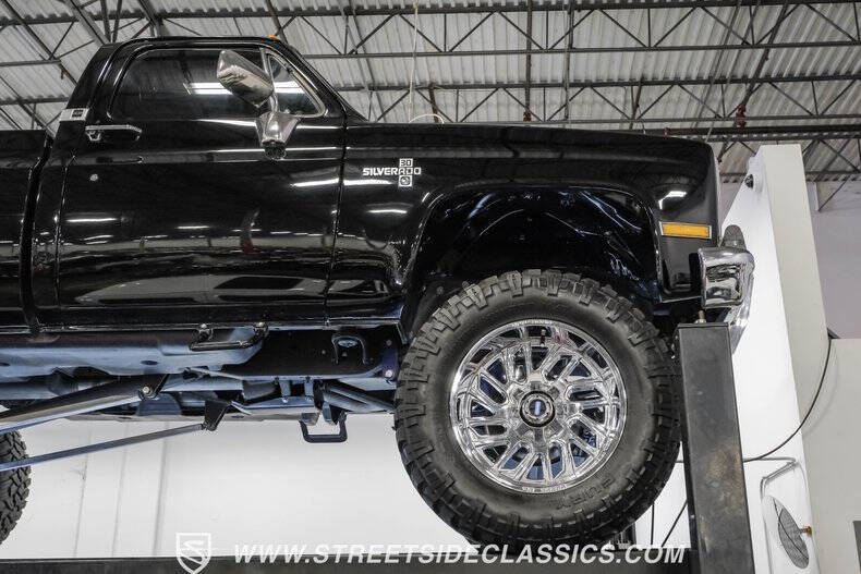 1986 Chevrolet C/K 30 Series