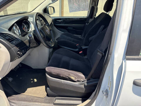 2014 Dodge Grand Caravan American Value Package