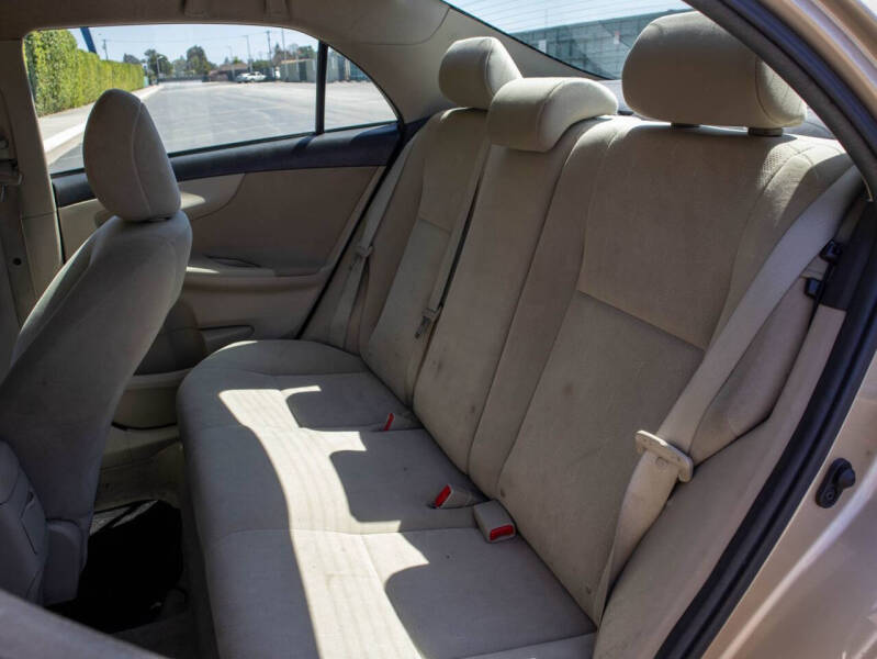 2013 Toyota Corolla L