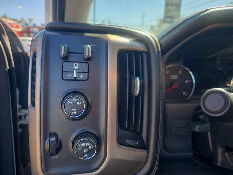 2015 GMC Sierra 3500HD Denali