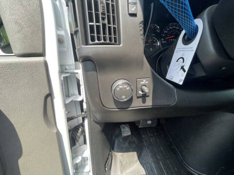 2025 Chevrolet Express 2500