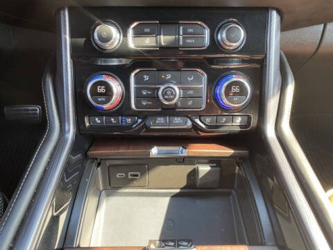 2024 GMC Yukon Denali Ultimate