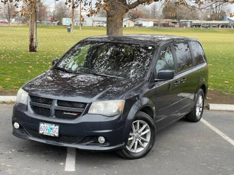 2014 Dodge Grand Caravan R/T
