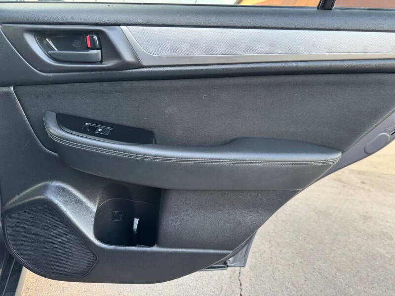 2016 Subaru Outback 2.5i