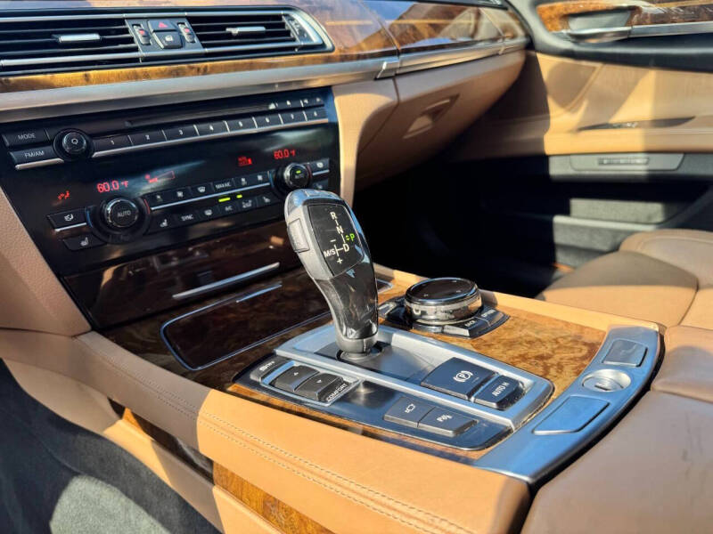 2014 BMW 7 Series 750i