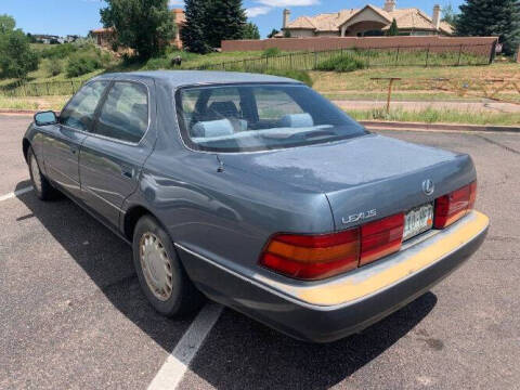 1990 Lexus LS 400