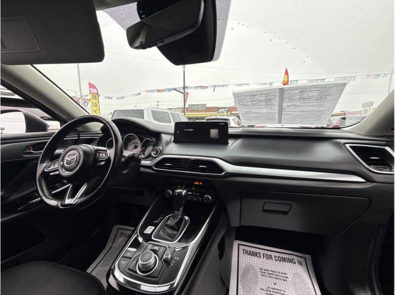 2023 Mazda CX-9 Touring Plus