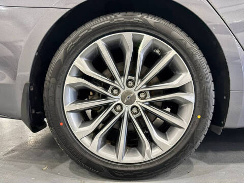 2015 Hyundai Genesis
