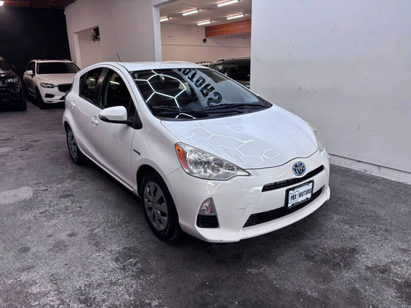 2013 Toyota Prius c