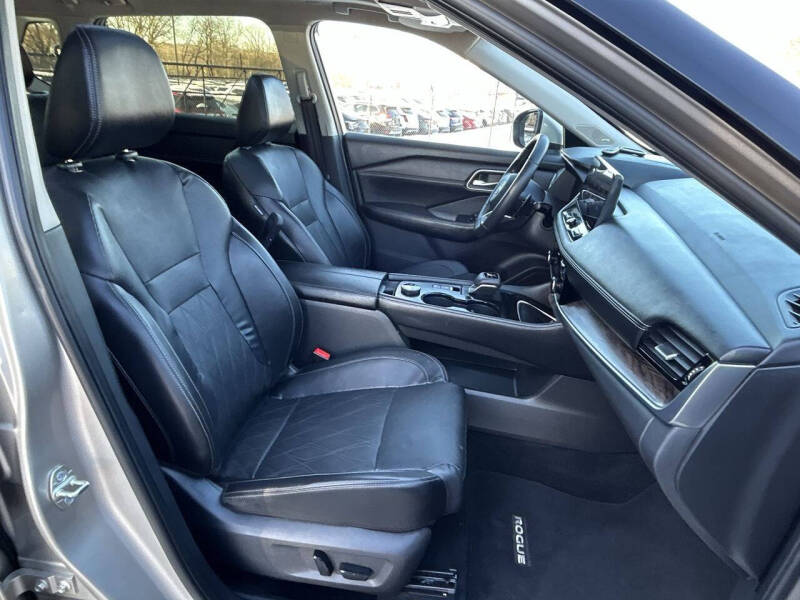 2024 Nissan Rogue Platinum