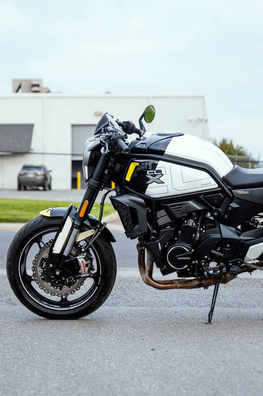 2022 CFMoto 700CL-X Sport