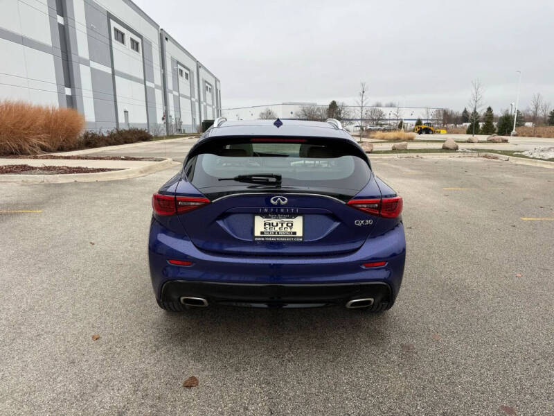 2019 Infiniti QX30