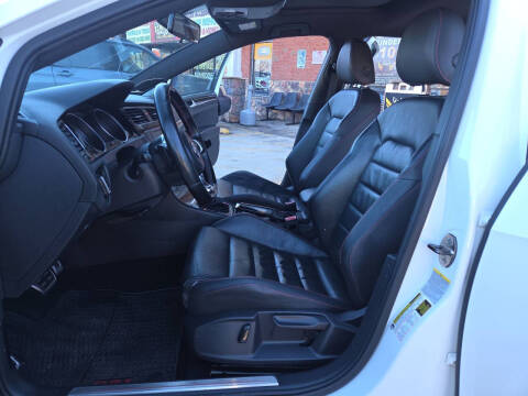 2015 Volkswagen Golf GTI SE