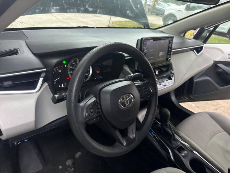 2021 Toyota Corolla LE