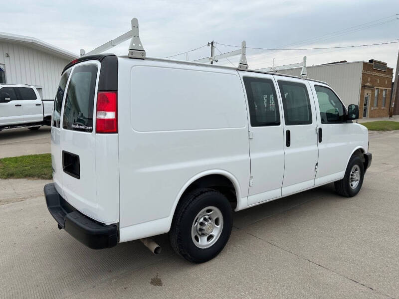 2021 Chevrolet Express 2500