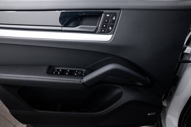 2026 Porsche Cayenne