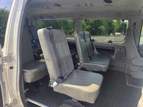 2008 Ford E-Series E-150 XLT