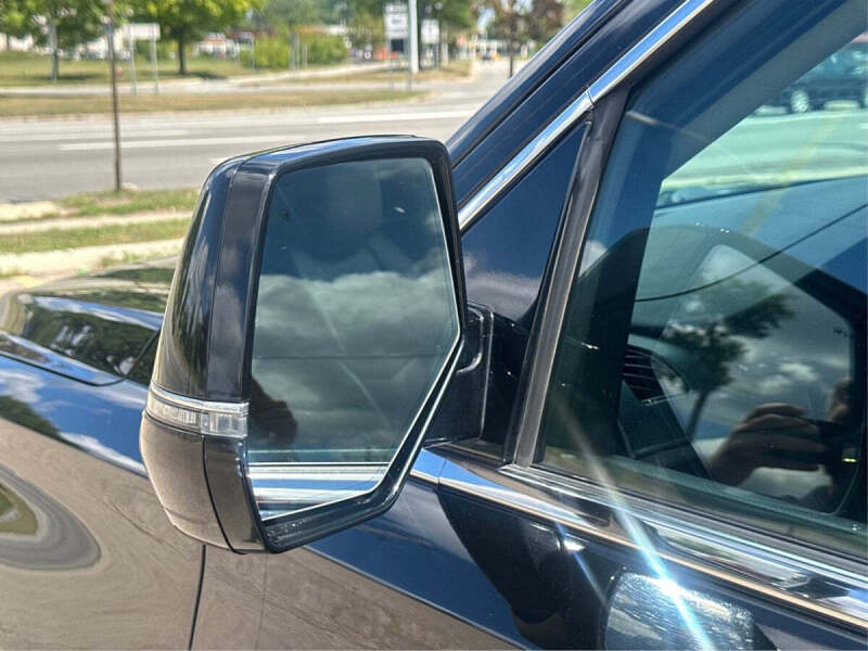 2018 Cadillac Escalade Luxury