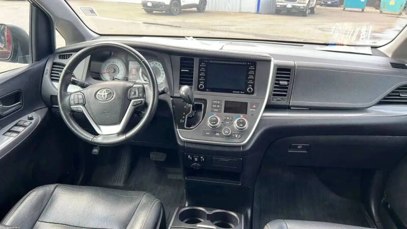 2020 Toyota Sienna