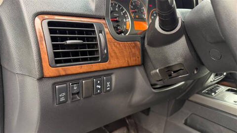 2015 Nissan Armada