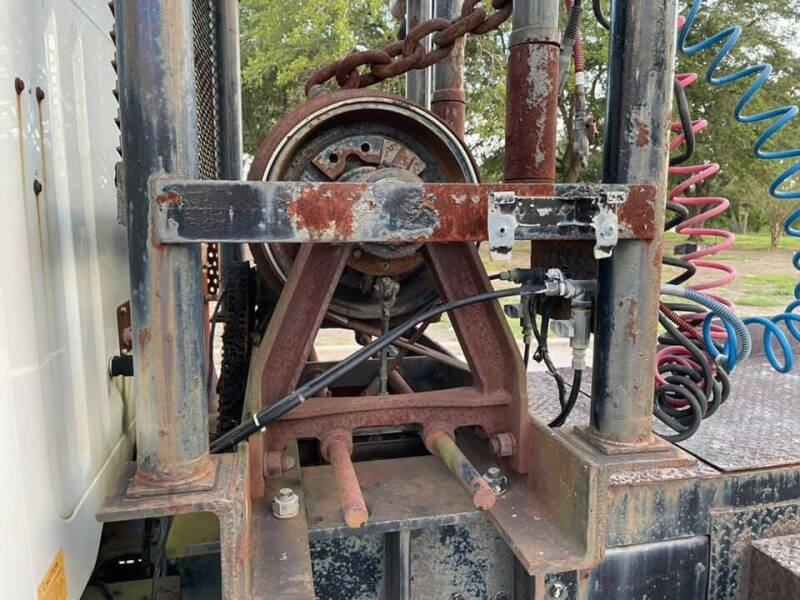 1998 International 2574