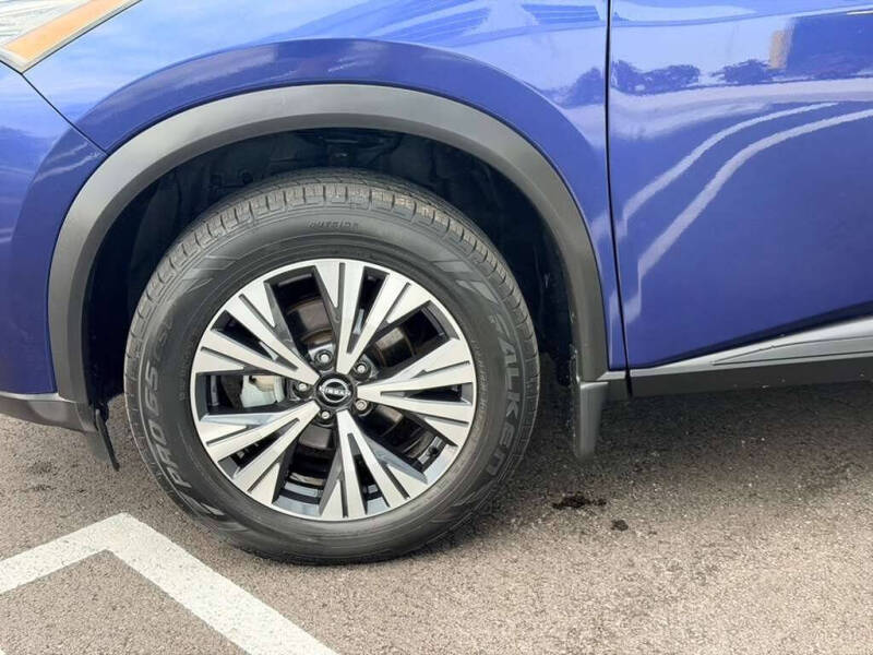 2022 Nissan Rogue SV