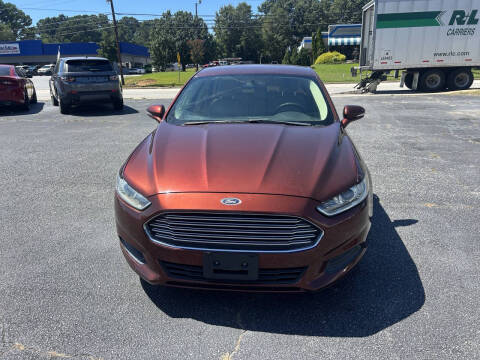 2015 Ford Fusion SE