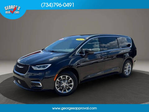 2023 Chrysler Pacifica Touring L