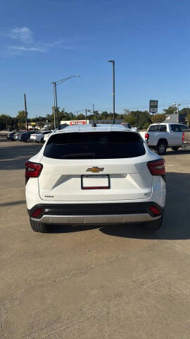 2024 Chevrolet Trax LT