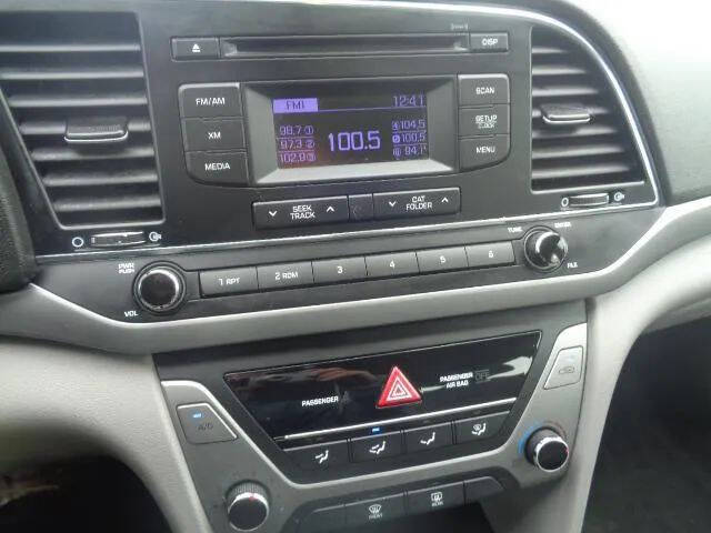 2017 Hyundai Elantra