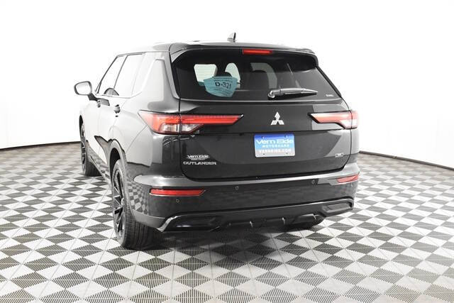 2024 Mitsubishi Outlander SE Black Edition