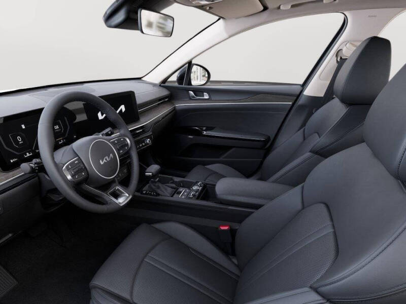 2025 Kia K5 EX