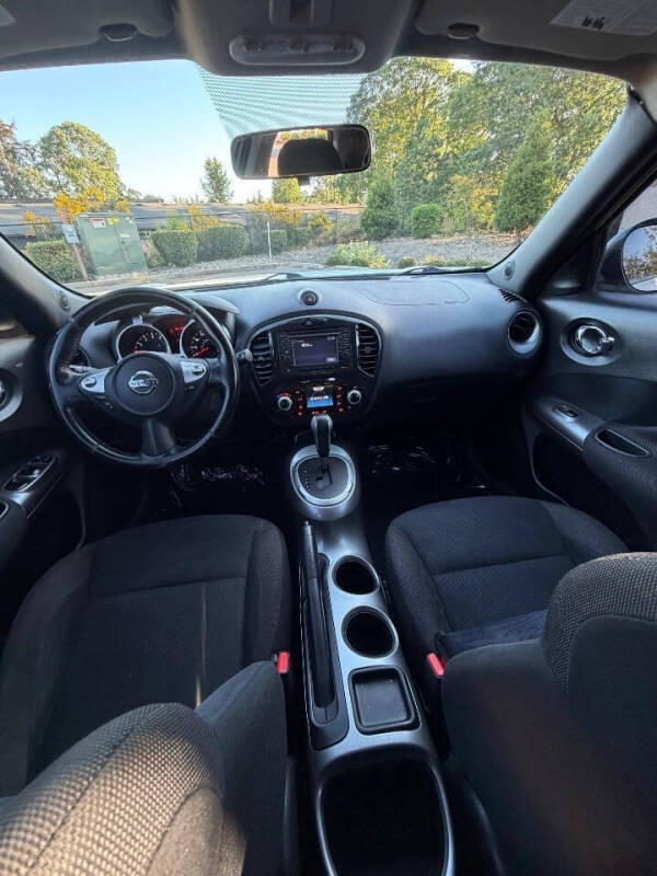 2012 Nissan JUKE SV