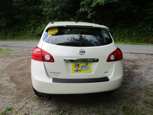 2011 Nissan Rogue S