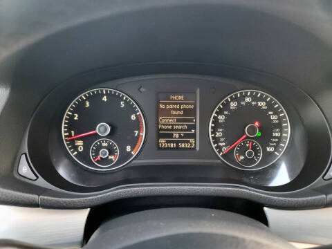 2012 Volkswagen Passat SE