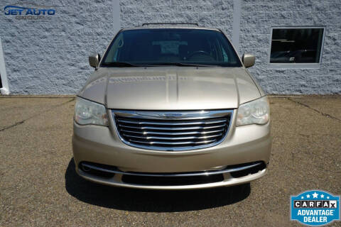 2012 Chrysler Town and Country Touring