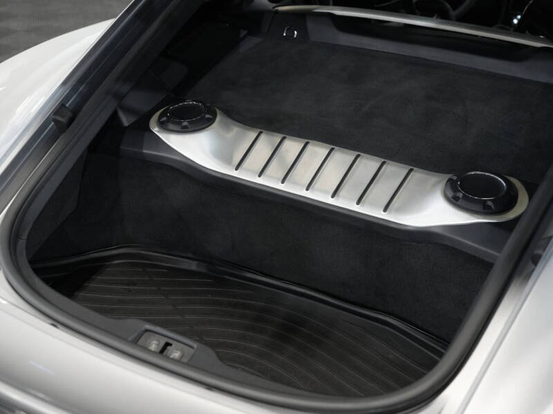 2016 Porsche Cayman GT4