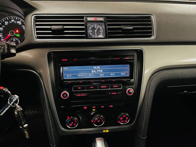 2013 Volkswagen Passat