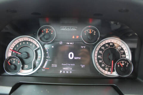 2017 RAM 1500 SLT