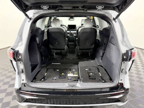 2025 Toyota Sienna