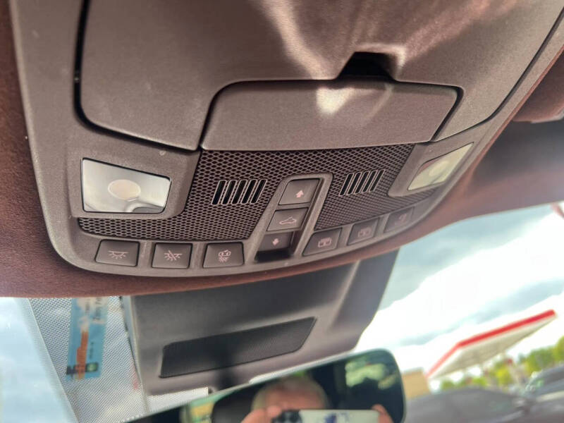 2019 Lincoln Navigator Black Label