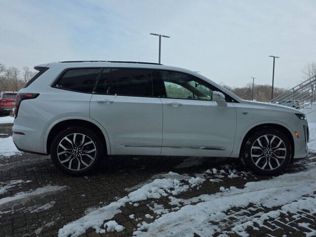 2025 Cadillac XT6 Sport