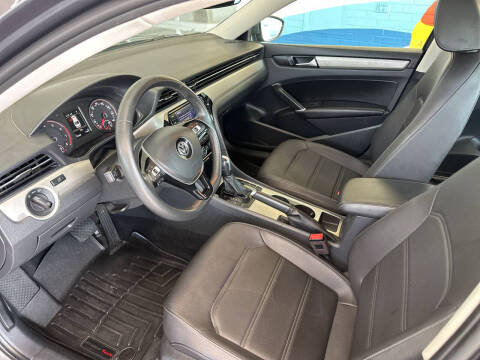 2022 Volkswagen Passat SE