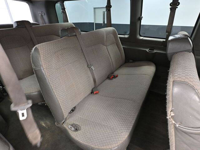 2017 Chevrolet Express LT 3500
