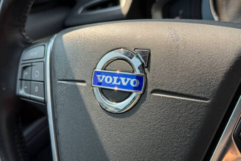 2014 Volvo XC70 3.2