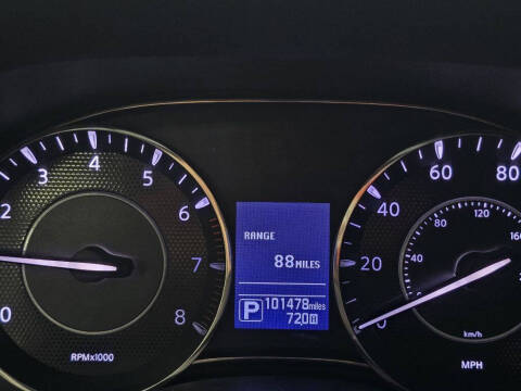 2017 Nissan Armada SV